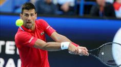 Djokovič má problémy se zápěstím. Na vině jsou míčky, myslí si Kyrgios
