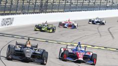 IndyCar závodí na nejkratší trati, kvalifikaci v Iowě vyhrál Power