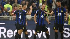 Milánské derby ovládl Inter. Svému rivalovi nasázel pět gólů. Juventus přejel Lazio