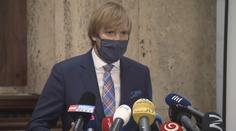 Vláda zvažuje další opatření. Ministr Vojtěch nevylučuje uzavření škol