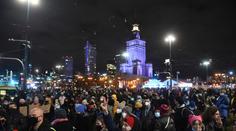 Další protesty v Polsku, lidé vyšli do ulic kvůli zákonům o potratech