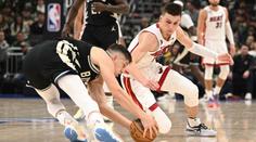 Miami se zranila hvězda. Herro přesto vystřelil i se zlomenou rukou