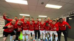 Třetí titul v řadě a 21. celkově. Slavia oslavila výhru ligy před zápasem