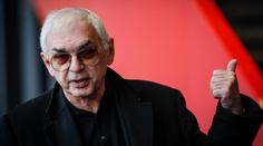 Ruský filmař šokoval. Musíme počítat s tím, že prohrajeme, prohlásil