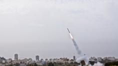 Poblíž izraelského reaktoru dopadla raketa ze Sýrie. Izrael zahájil protiútok
