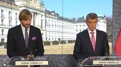 Babiš: Není důvod k panice. Nevykupujte potraviny a roušky