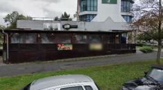 Předzahrádka restaurace v Mostě byla nejspíš načerno. Mohla to odhalit kontrola