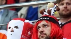 Dvě země nebo jedna. IIHF řeší příští MS. Švýcarsko by mělo mít přednost