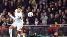 Tragikomedie Realu: Casemiro chtěl faul, ale teď baví celý svět!