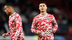 Greenwood zůstává ve vazbě. Jeho dresy zmizely z prodeje, Ronaldo si ho smazal