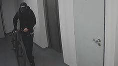 Nepomohl ani bezpečnostní systém. Muž si odvezl kolo za 120 tisíc korun