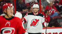 Všechno je jinak a Zacha zůstává v NHL! Podepsal novou smlouvu