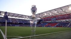 Superpohár UEFA ON-LINE: Aston Ville chybí hvězdy, na lavičce i vítěz Zlatého míče