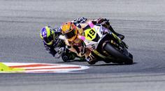 Sexuální plavková kombinéza? Lidé jen rádi hejtí, tvrdí česká motocyklistka