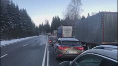 Němci zpřísnili kontroly. Na hranicích se tvoří i dvacetikilometrové kolony
