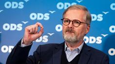 Experti: Fiala se tváří jako vůdce země. Pro Piráty se jedná o obrovské ponížení