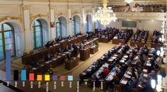 Průzkumy se výrazně rozchází, do Sněmovny by prošlo nejméně osm stran