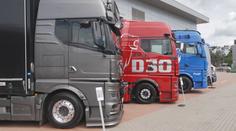 Tahače a autobusy všeho druhu. V Brně začala největší výstava silniční techniky