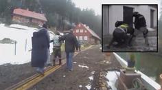 Podivín měl doma arzenál zbraní! Chtěl napodobit Brod?