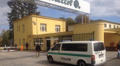 VÝBUCH VE VLAŠIMI: Po explozi v továrně pohřešují tři lidi