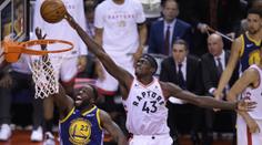 Toronto zahájilo finále výhrou! Siakam vyškolil Warriors 32 body