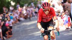 Druhou etapu Tour ovládl Vauquelin, Bardet přišel o žlutý trikot, vede Pogačar