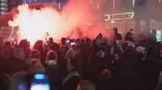 Do Prahy míří tisíce nizozemských fanoušků. Policisté jsou v pohotovosti