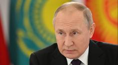 Putinova otočka: Chce jednat s Macronem, Rusko prý nestojí o konflikty