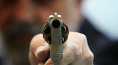Přepadl 5 bank. Peníze i převlek u něj doma našla policie