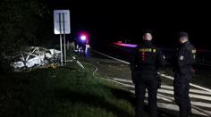 Hrůzná nehoda na dálnici u Prahy. V hořícím autě zůstala uvězněná řidička