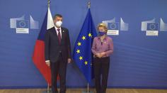 Von der Leyenová je pro podezření na covid v karanténě. Jednala i s Babišem