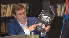 Jeden z nejbohatších Čechů chce změnit fotbal. Mlhu z fotbalu dělat nechci, říká