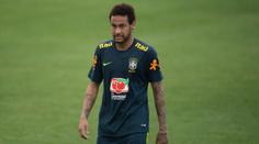 Neymar ukázal oplzlé zprávy, kvůli nahým fotkám má malér