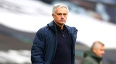 Trapas Tottenhamu. Podepsal sponzora, ten se mu vzápětí vysmál!