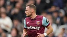 Coufal podporuje West Ham po sestupu. Fanoušci ho volají domů