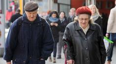 Čechy nebaví pracovat. Hrnou se do předčasných důchodů
