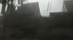 Tornádo mu před očima rozervalo dům na kusy. Podívejte se na děsivé záběry!