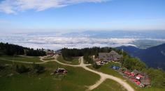Bikepark nebo večeře v lanovce? Obojí nabízí slovinský Krvavec!