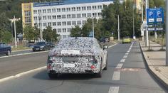 Audi chystá velké kontroverzní změny. A testuje je i v ulicích Prahy