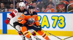 McDavid pokořil stobodovou hranici, Jersey utnuli černou sérii