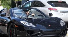 FOTO: Beckham má nového mazlíka! V Beverley Hills se prohání v nadupaném sporťáku