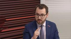 Další chaos ve vládě kvůli Íránu, vadí poslanci. Macinku kritizuje za pubertální aroganci
