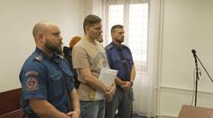 Muž vjel autem do domova důchodců. Soud ho poslal na pět let za mříže