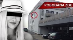Byt, kde se Aneta "sama" ubodala: Víme, kdo byl také celý od krve