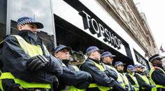 Policisté zadrželi 5 chlapců, chtěli se přidat k teroristům