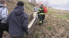 Dobrovolníci v Ústí nad Labem uklízeli břeh řeky. Odklidili asi šest tun odpadu