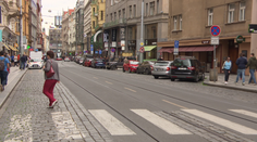 Řidiči v centru Prahy nejspíš zaplatí 200 korun. Má to zklidnit dopravu