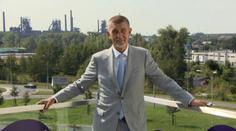 Poslední snaha zastavit EET. Uspějí poslanci proti Babišovi?