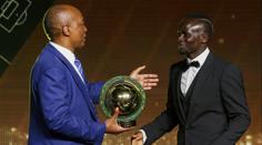 Africkým fotbalistou roku je Sadio Mané. Anketu ovládl už podruhé