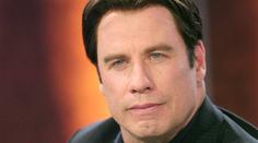 John Travolta šokoval svou novou vizáží. Kde má bagetu, smějí se fanoušci